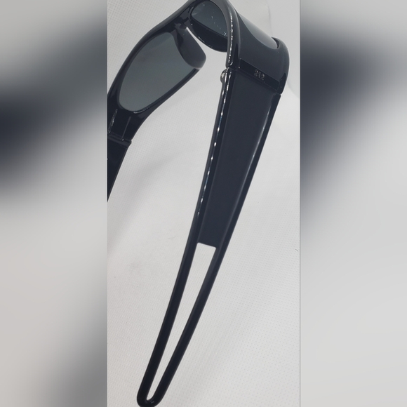 CAROLINA HERRERA 212 CH-212-2159S CA009 -Women sunglasses- Vintage - Picture 8 of 9